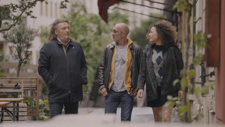 « Dans les yeux d'Olivier : Suicide, ils brisent le silence »